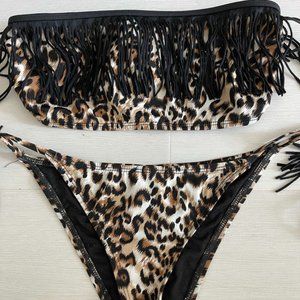 Pre owned fringed bikini, very good condition
